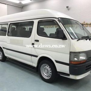 1998 3l toyota hiace for sale in Zimbabwe
