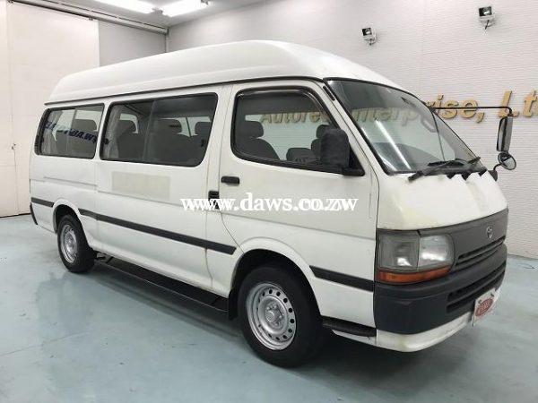 1998 3l toyota hiace for sale in Zimbabwe