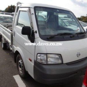 nissan vanette pickup truck for sale 850kg in Zimbabwe