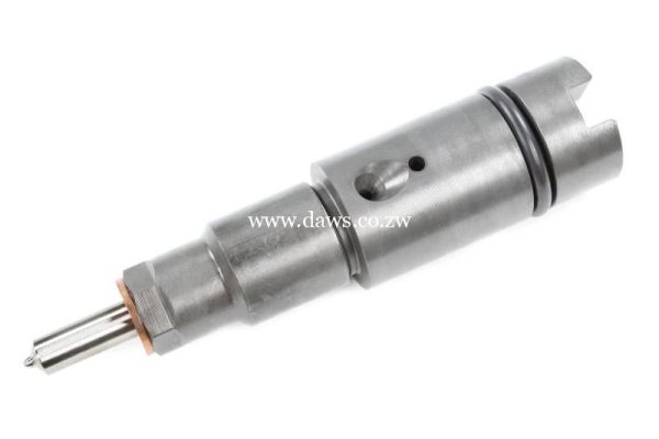 Injector for ISC Cummins engine - Daws Plant & Machinery Zimbabwe